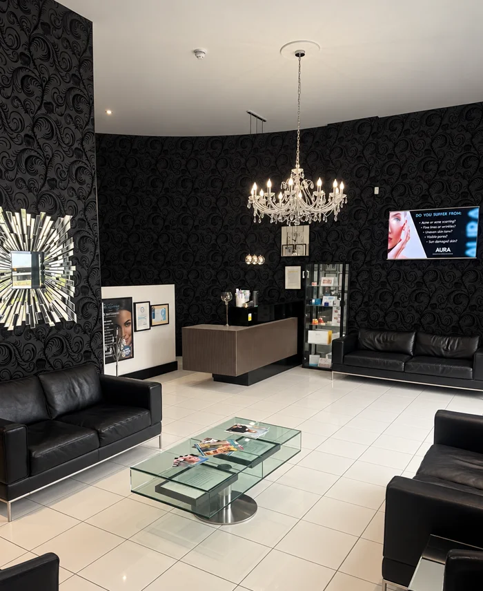 aura-dental-reception-waiting-area